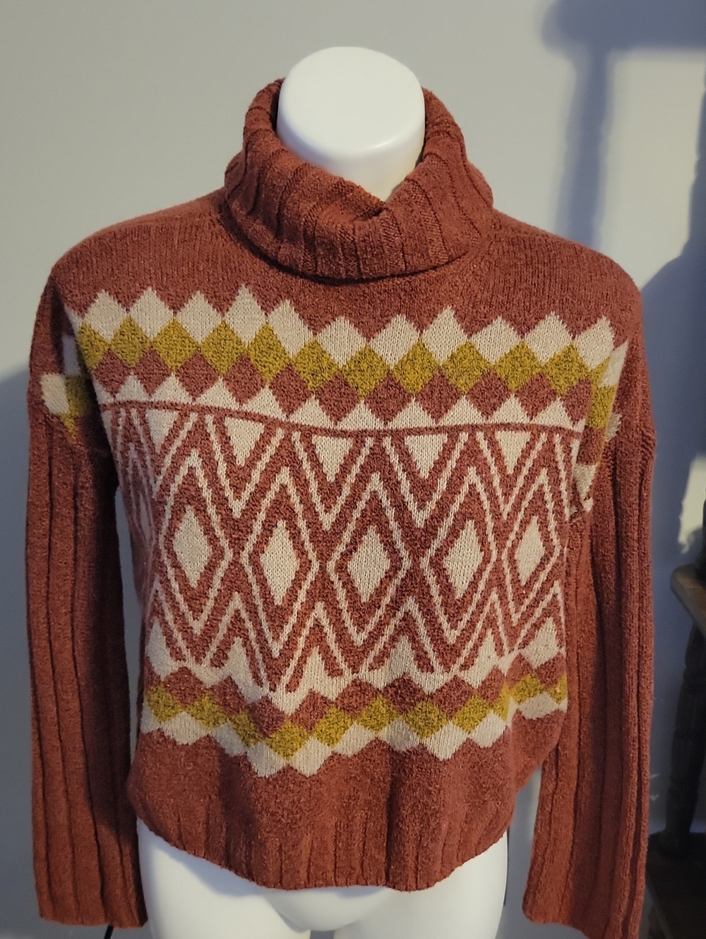 SO Rust Geo-Print Turtleneck Sweater with Cream & Mustard Accents...Size Med